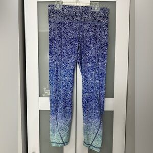 Vineyard Vinny Vines Monstera Linear Cropped Leggings Small NWOT